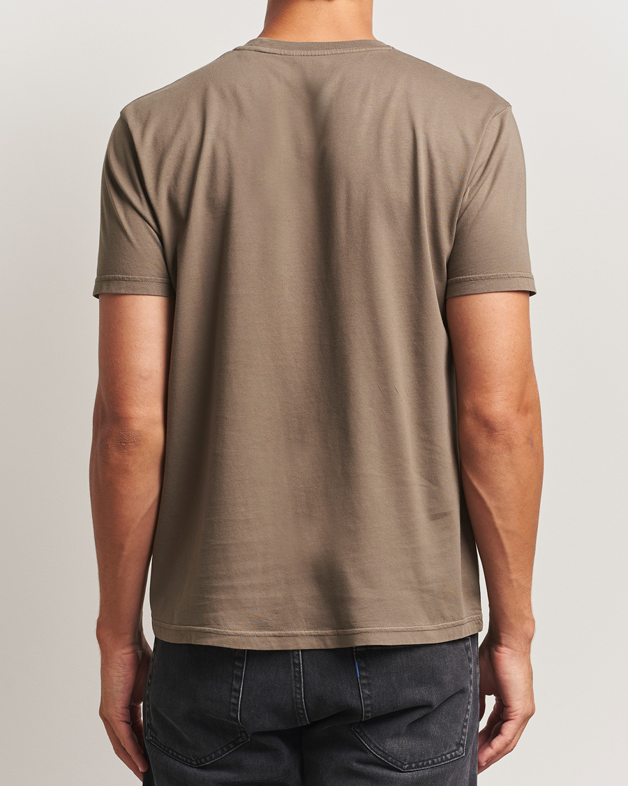 Herre | T-Shirts | Colorful Standard | Classic Organic T-Shirt Cedar Brown