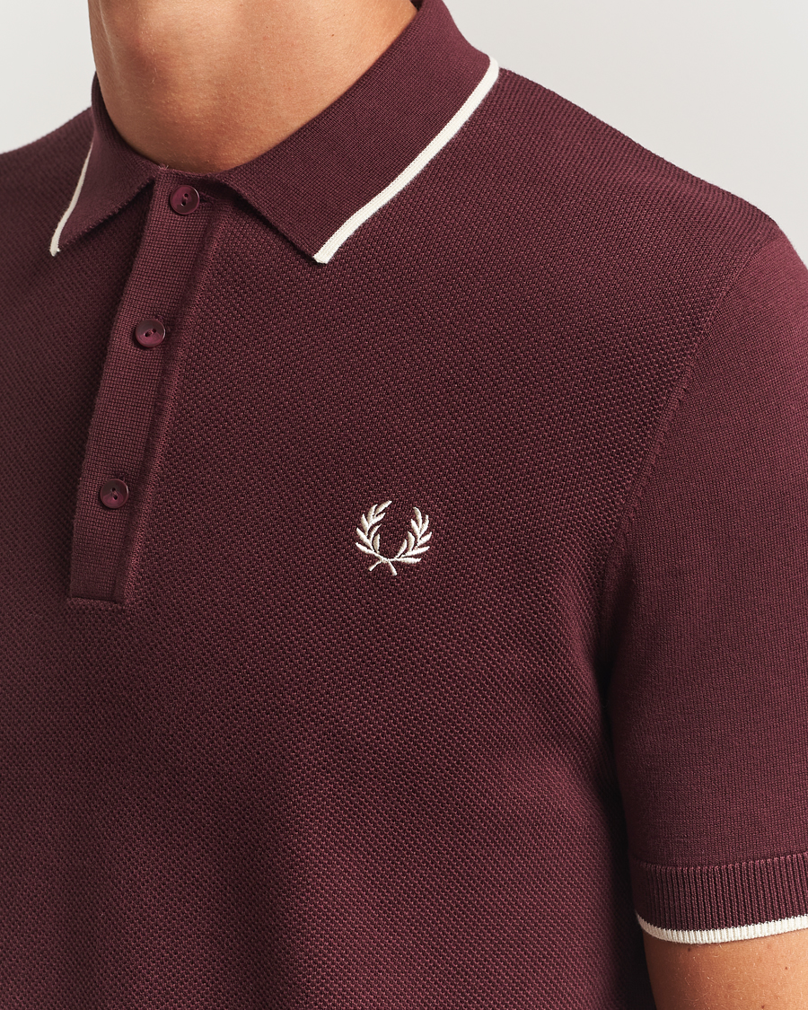 Herre | Pikéer | Fred Perry | Pique Knitted Tipped Polo Oxblood