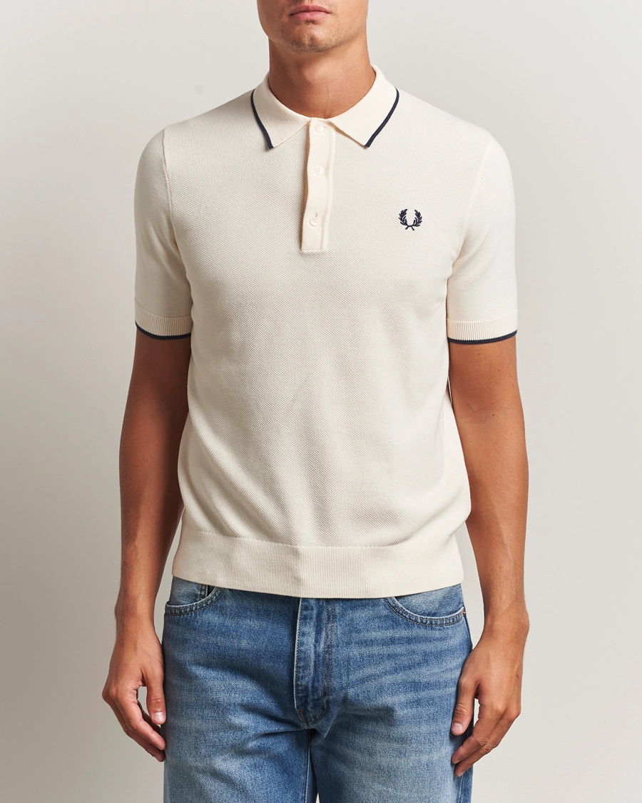 Herre | Pikéer | Fred Perry | Pique Knitted Tipped Polo Ecru