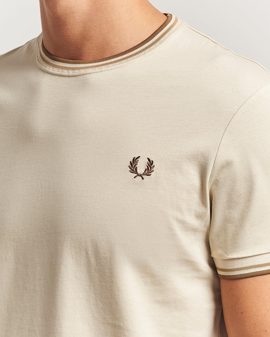 Herre | T-Shirts | Fred Perry | Twin Tipped T-Shirt Oatmeal