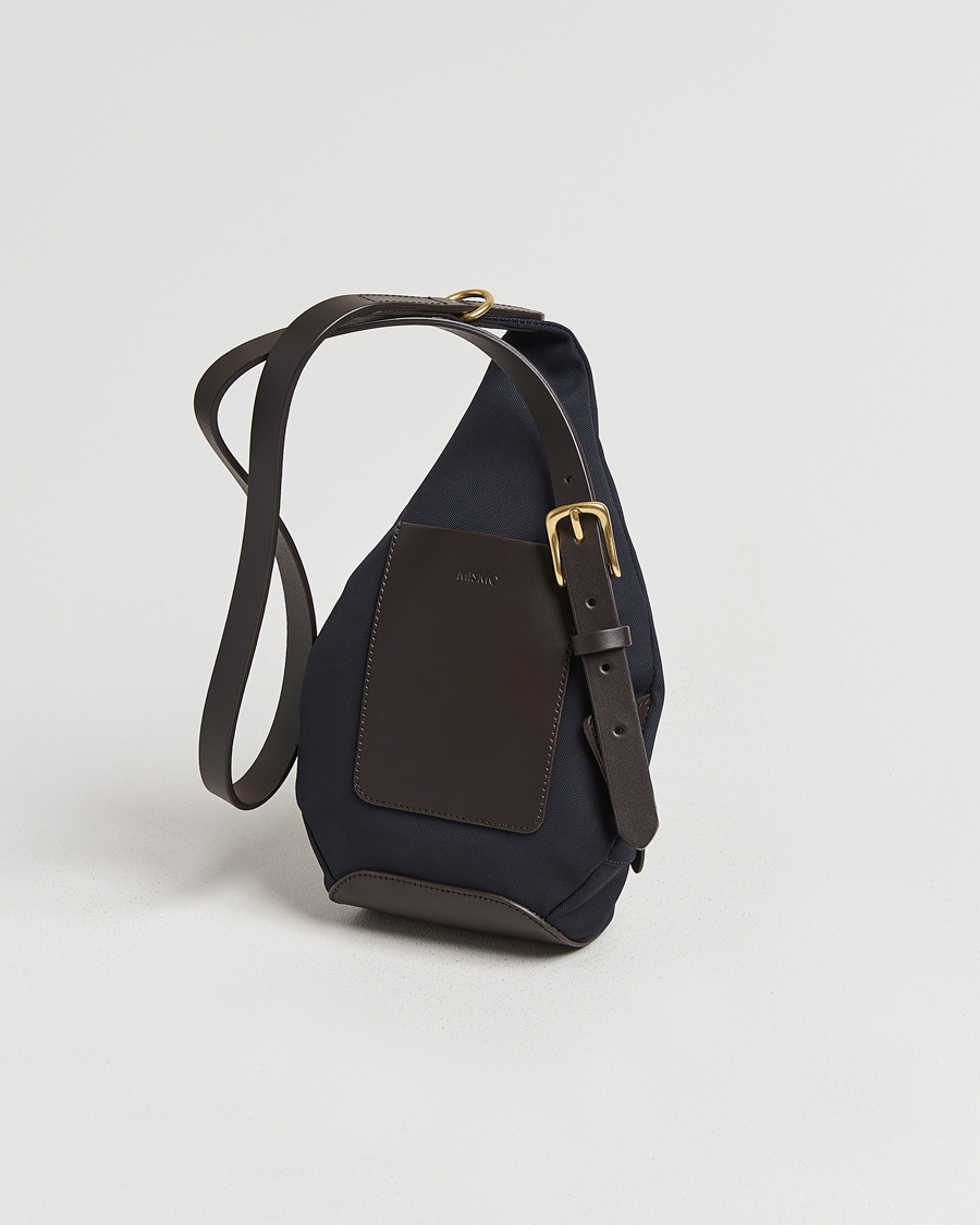 Herre | Vesker | Mismo | M/S Drop Crossbody Bag Navy/Dark Brown