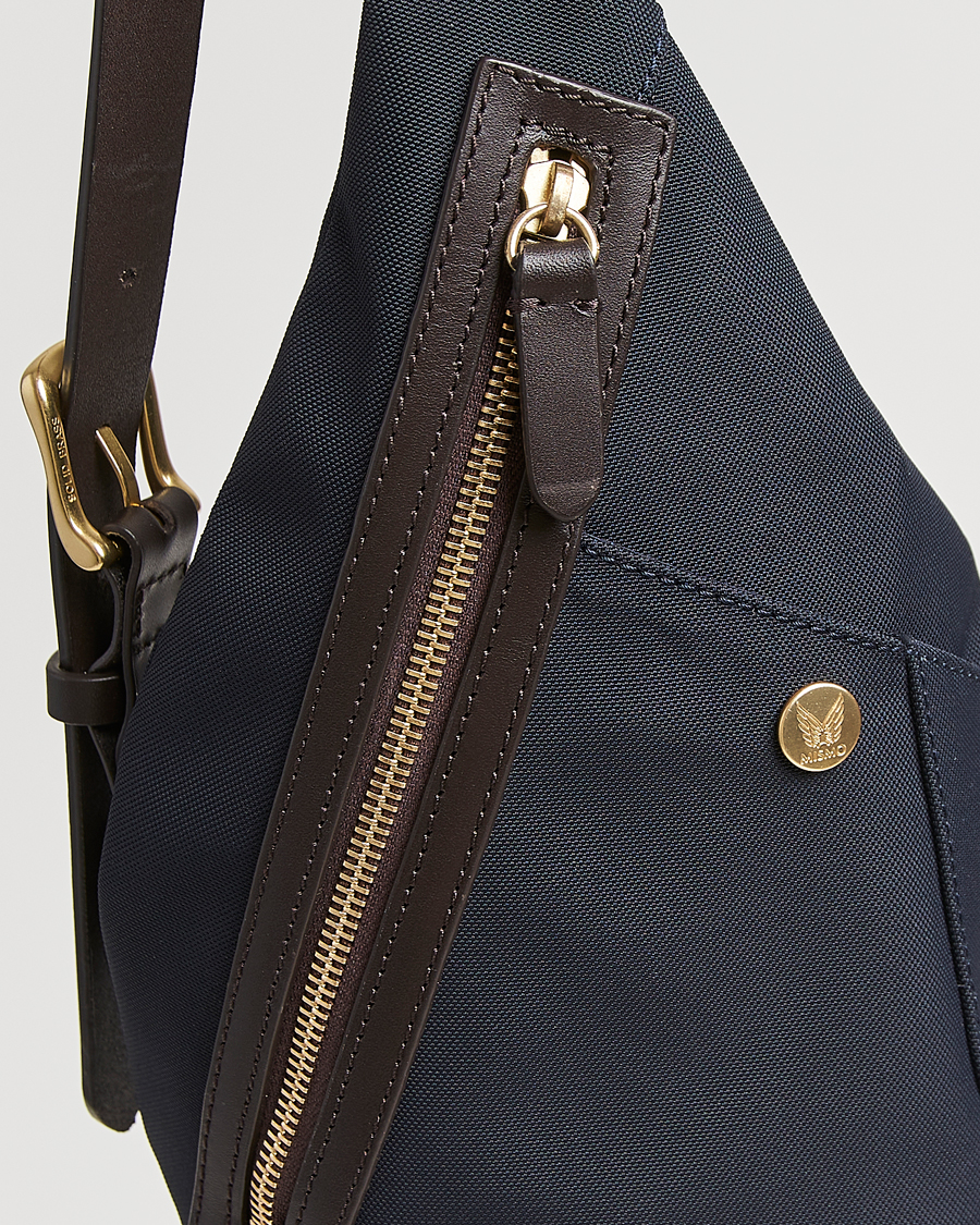 Herre | Vesker | Mismo | M/S Drop Crossbody Bag Navy/Dark Brown