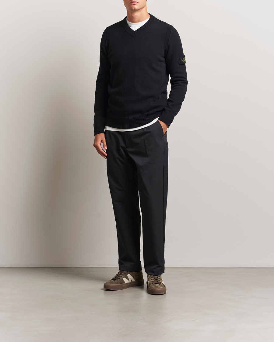 Herre | Gensere | Stone Island | Knitted Lambswool V-Neck Black