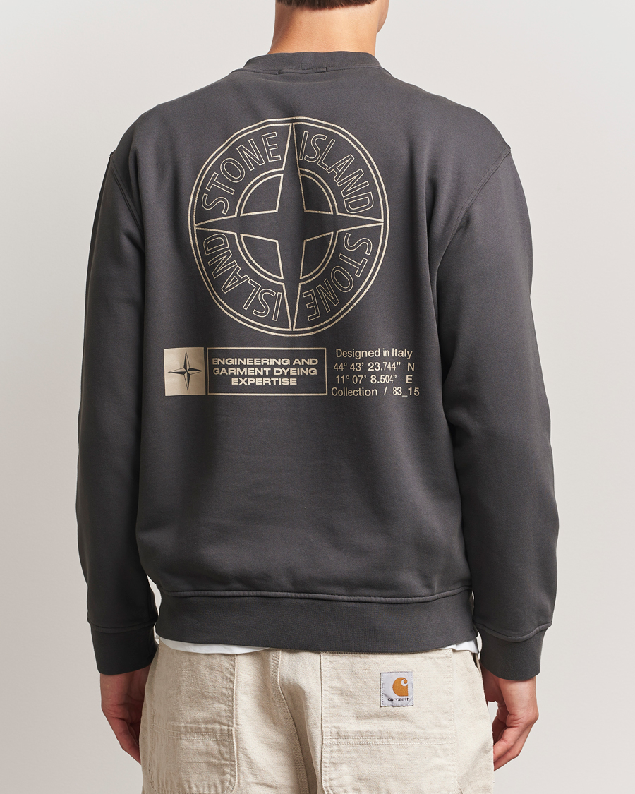 Herre | Gensere | Stone Island | Cotton Fleece Backprint Sweatshirt Lead Grey