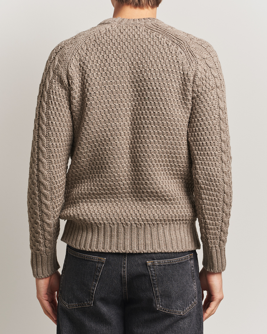 Herre | Gensere | Peregrine | Winston Merino Crew Light Brown