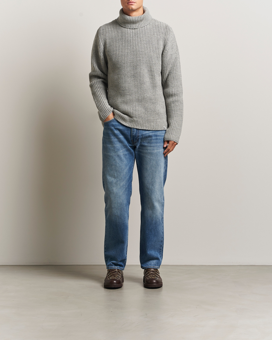 Herre | Gensere | Peregrine | Wilkinson Knitted Merino Rollneck Light Grey