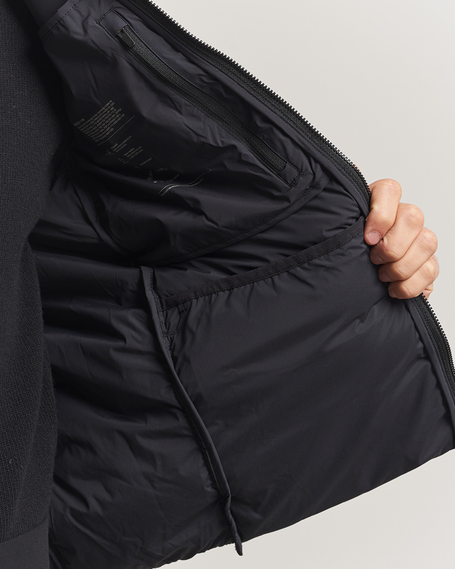 Herre | Vester | Scandinavian Edition | Ratio II Down Padded Vest Graphite