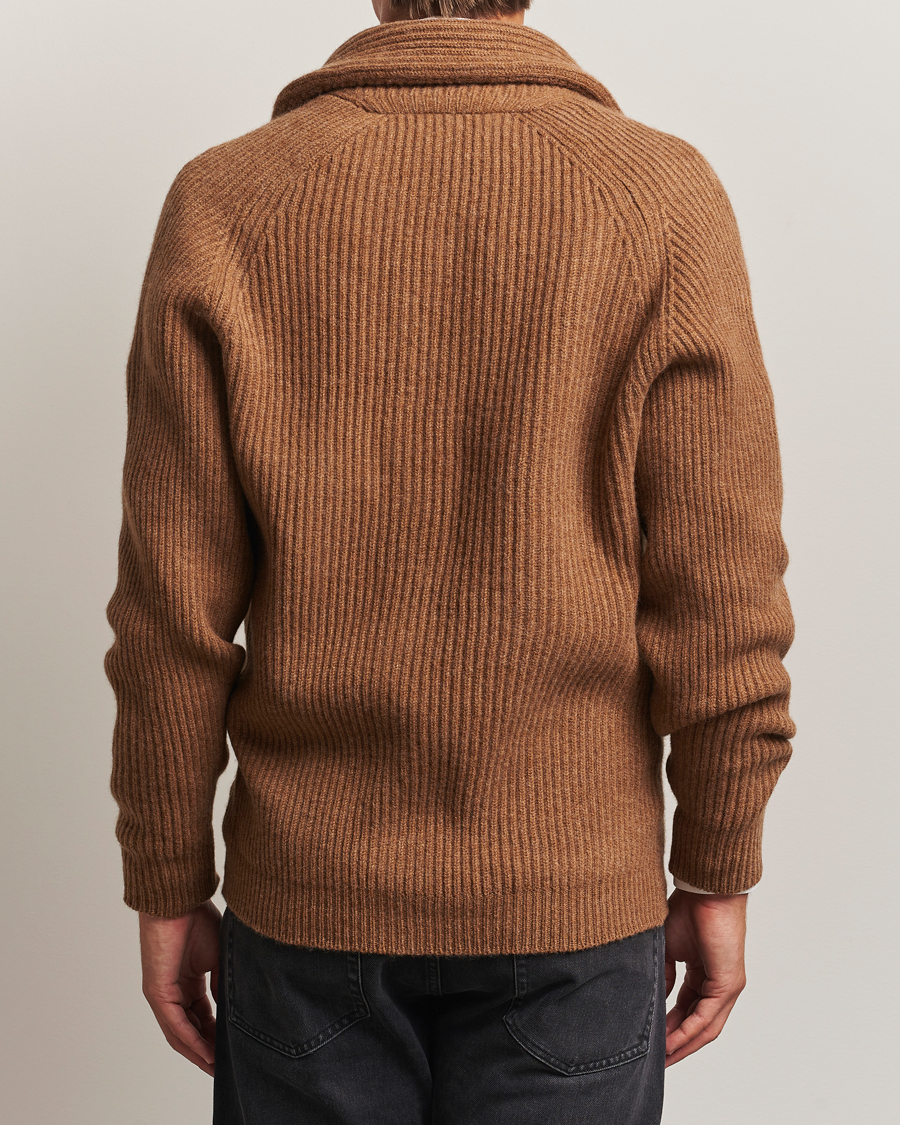 Herre | Gensere | William Lockie | Windsor Geelong Lambswool Shawl Cardigan Brown