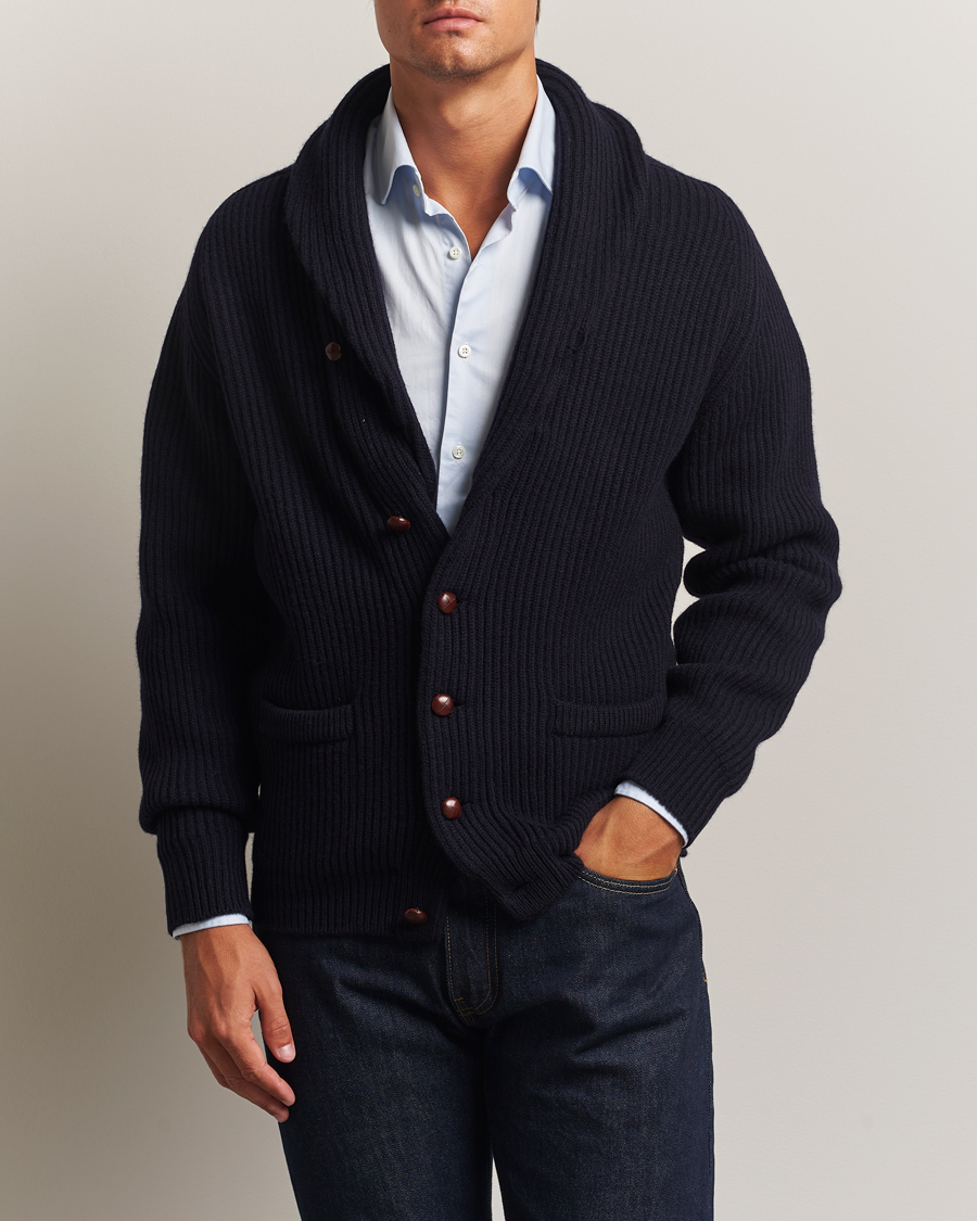 Herre | Gensere | William Lockie | Windsor Geelong Lambswool Shawl Cardigan Navy