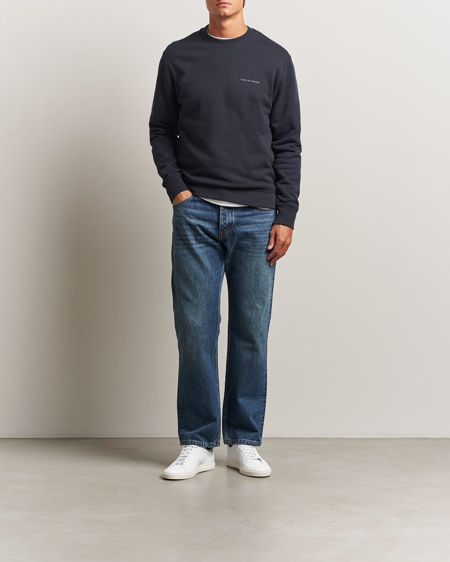 Herre | Gensere | Tiger of Sweden | Emerson Crew Neck Sweatshirt Light Ink