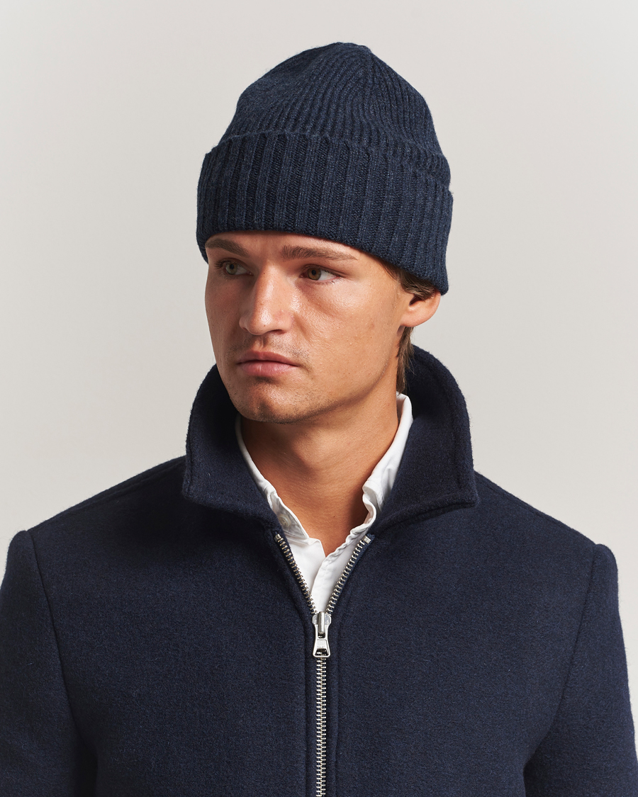 Herre | Luer | Robert Mackie | Kingswell Ribbed Wool/Cashmere Beanie Navy