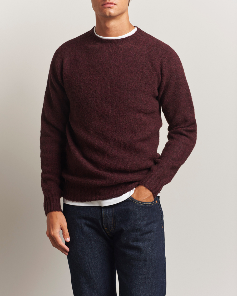 Herre | Gensere | Harley Of Scotland | Brushed Supersoft Lambswool Crewneck Beetroot