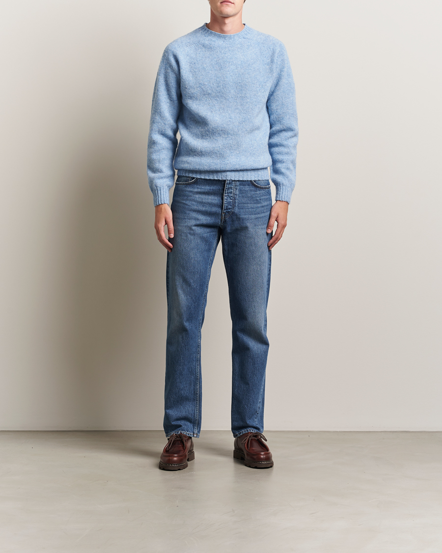 Herre | Gensere | Harley Of Scotland | Brushed Supersoft Lambswool Crewneck Glacier