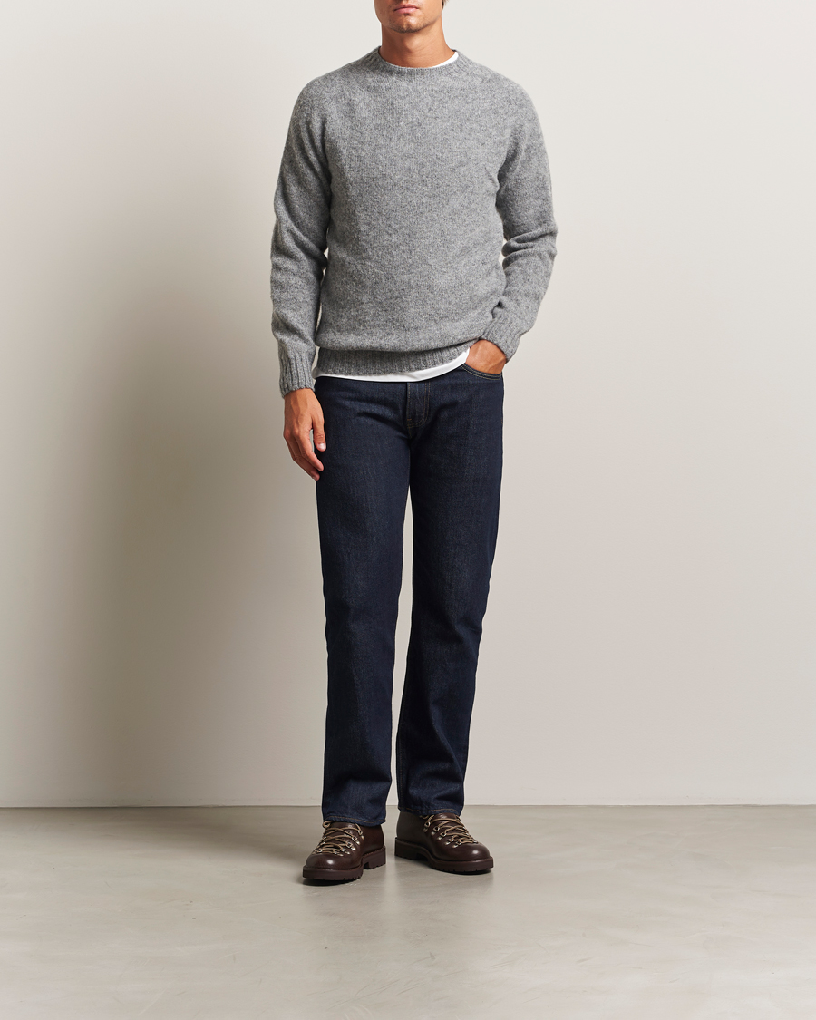 Herre | Gensere | Harley Of Scotland | Brushed Supersoft Lambswool Crewneck Mid Grey