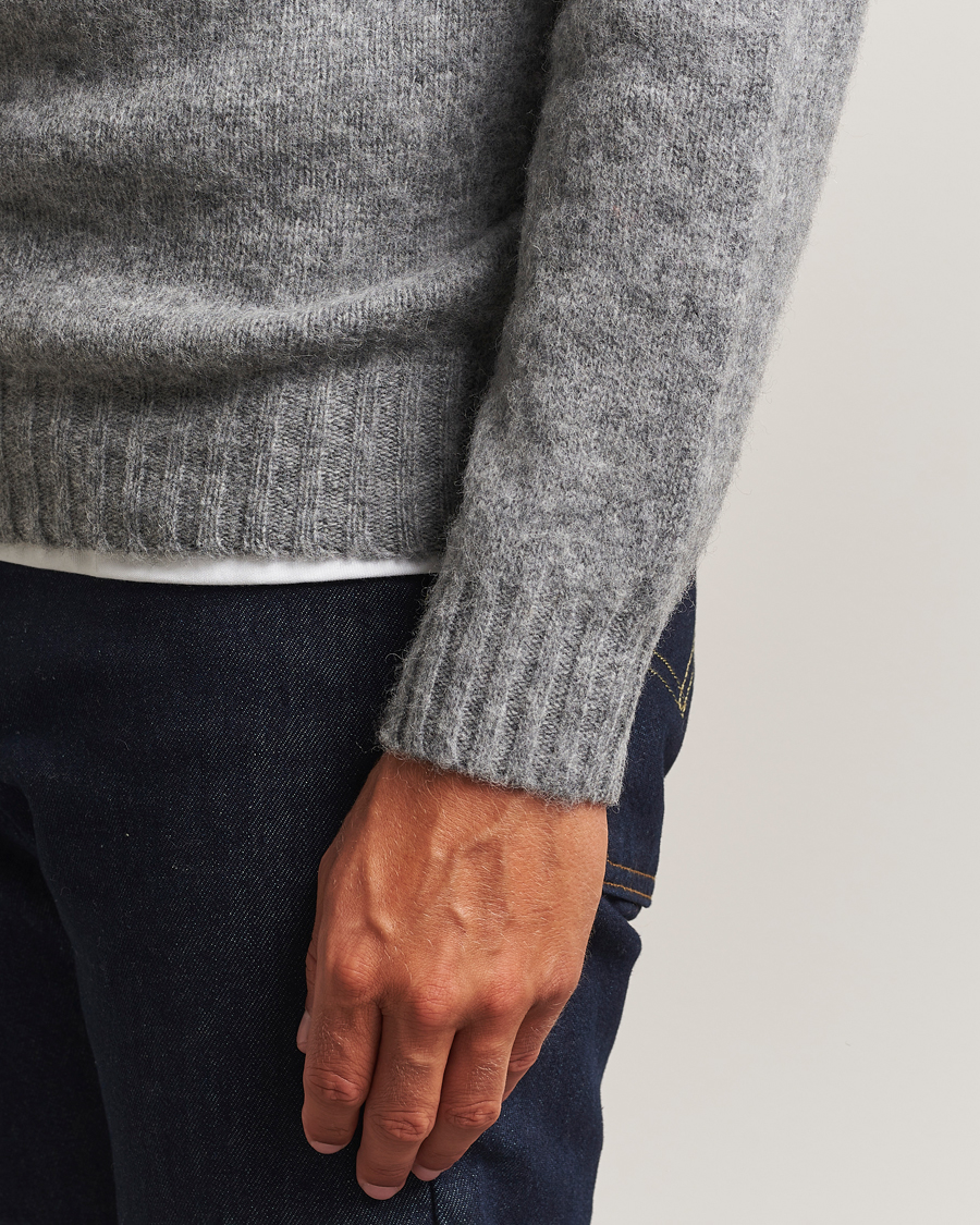Herre | Gensere | Harley Of Scotland | Brushed Supersoft Lambswool Crewneck Mid Grey