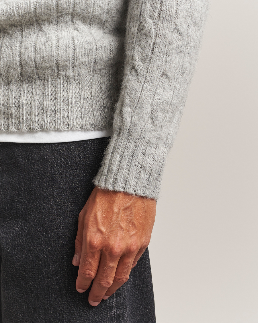 Herre | Gensere | Harley Of Scotland | Brushed Supersoft Lambswool Cable Silver