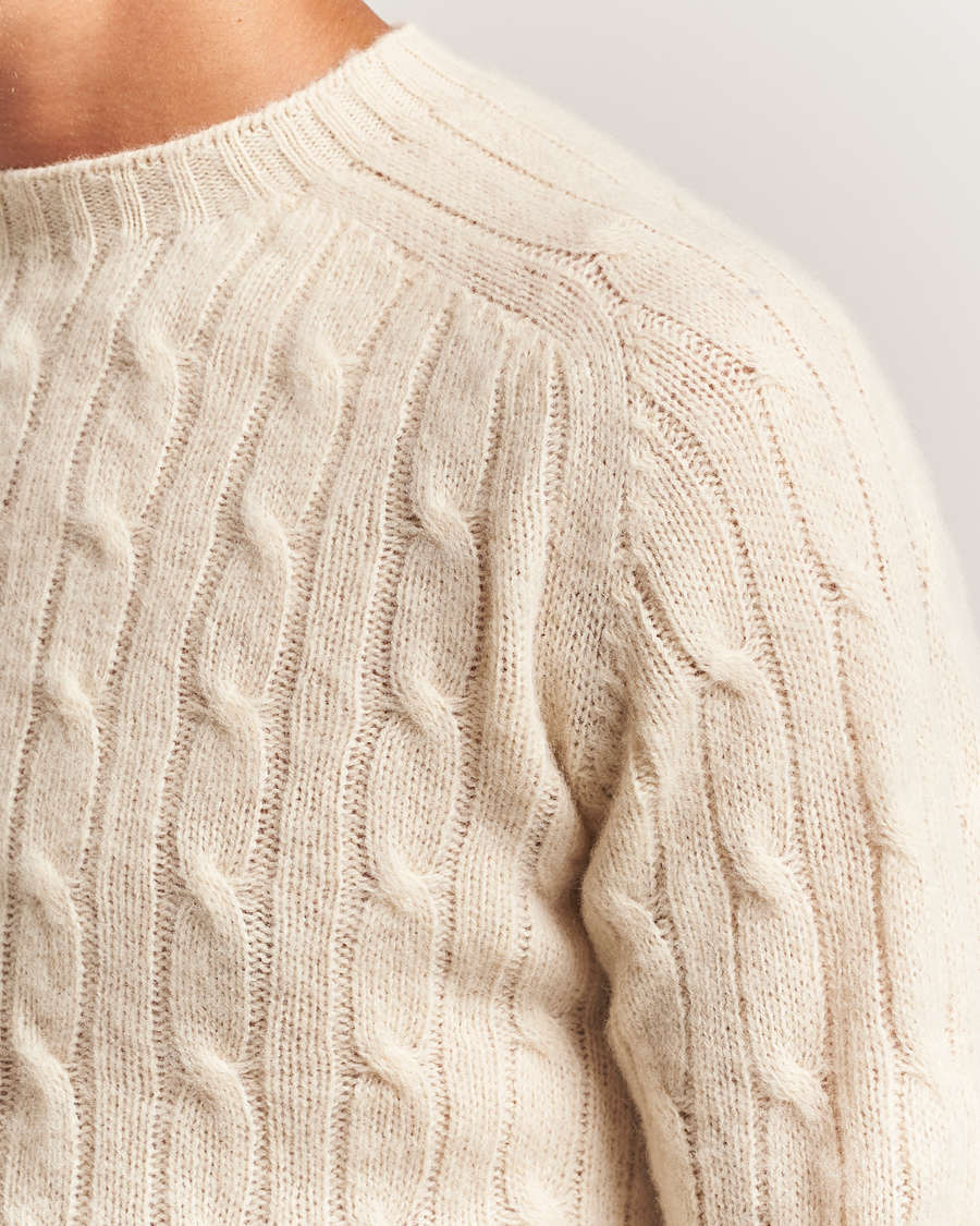 Herre | Gensere | Harley Of Scotland | Brushed Supersoft Lambswool Cable Vanilla