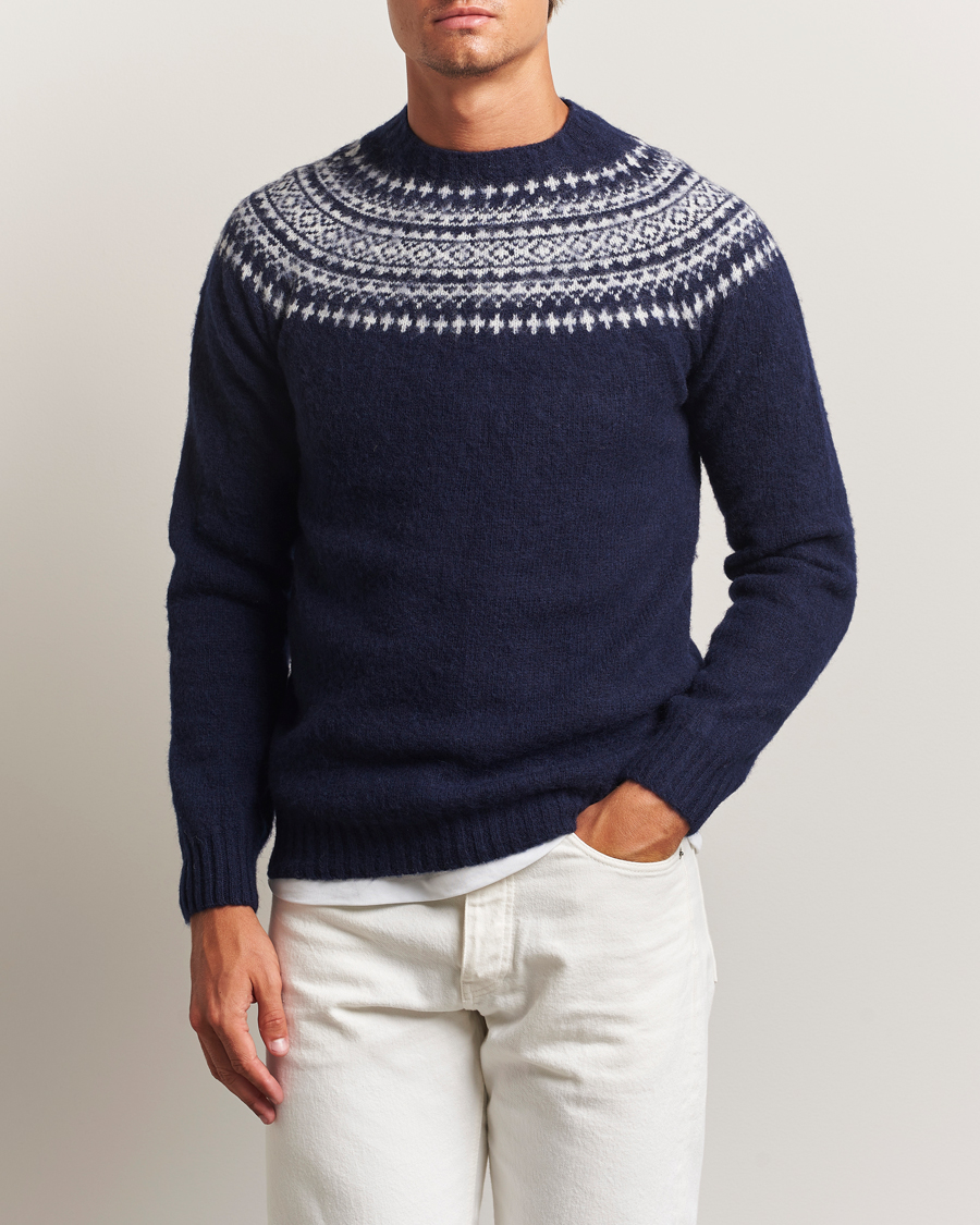 Herre | Gensere | Harley Of Scotland | Brushed Supersoft Lambswool Yolk Fairisle Navy