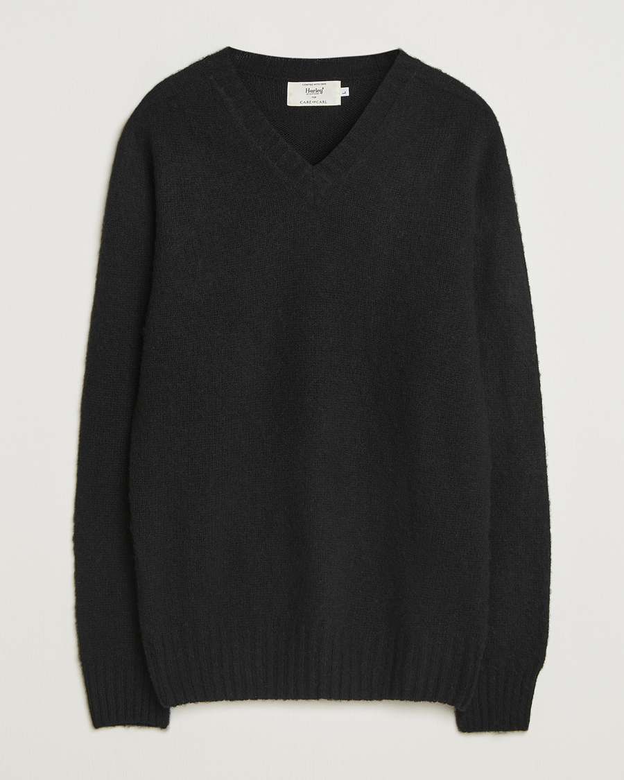 Herre | Gensere | Harley Of Scotland for Care of Carl | Harley Of Scotland Brushed Supersoft Lambswool V-Neck Black