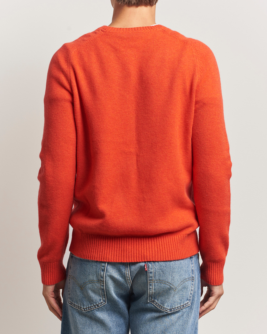 Herre | Gensere | Morris | Hertford Lambswool Merino Crew Neck Red
