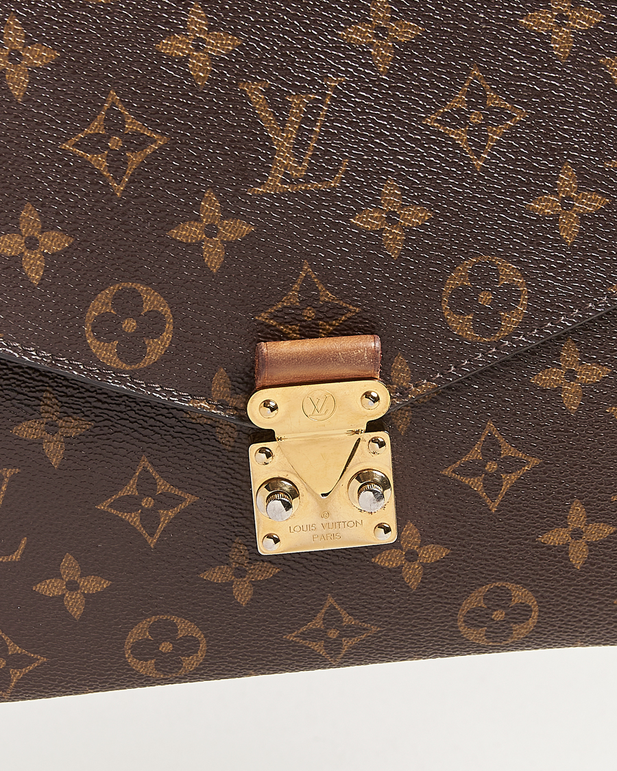 Herre | Pre-Owned & Vintage Bags | Louis Vuitton Pre-Owned | Pochette Métis Monogram