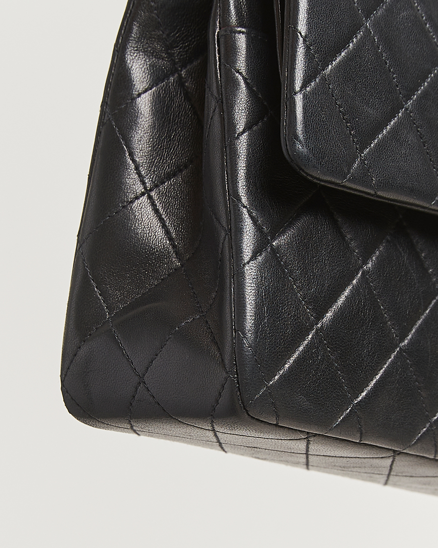 Herre | Pre-Owned & Vintage Bags | Chanel Pre-Owned | Classic Double Flap Medium Black