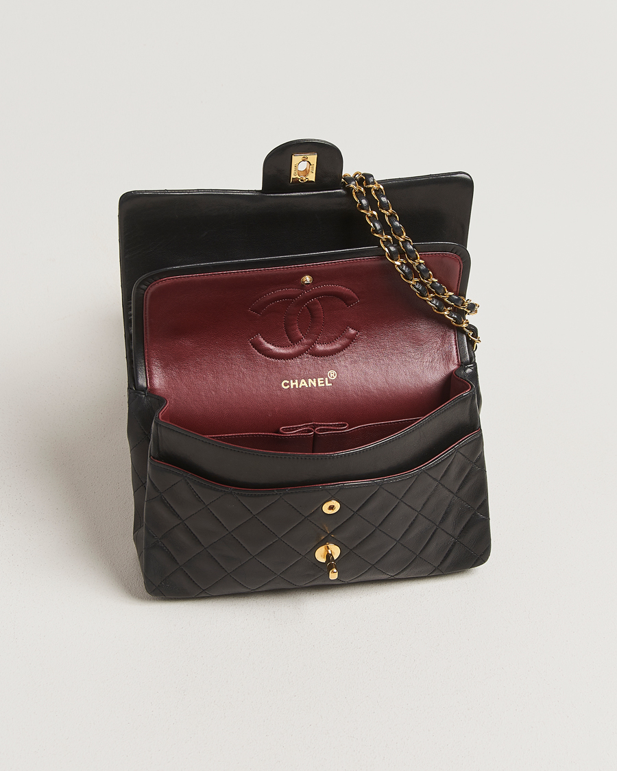Herre | Pre-Owned & Vintage Bags | Chanel Pre-Owned | Classic Double Flap Medium Black