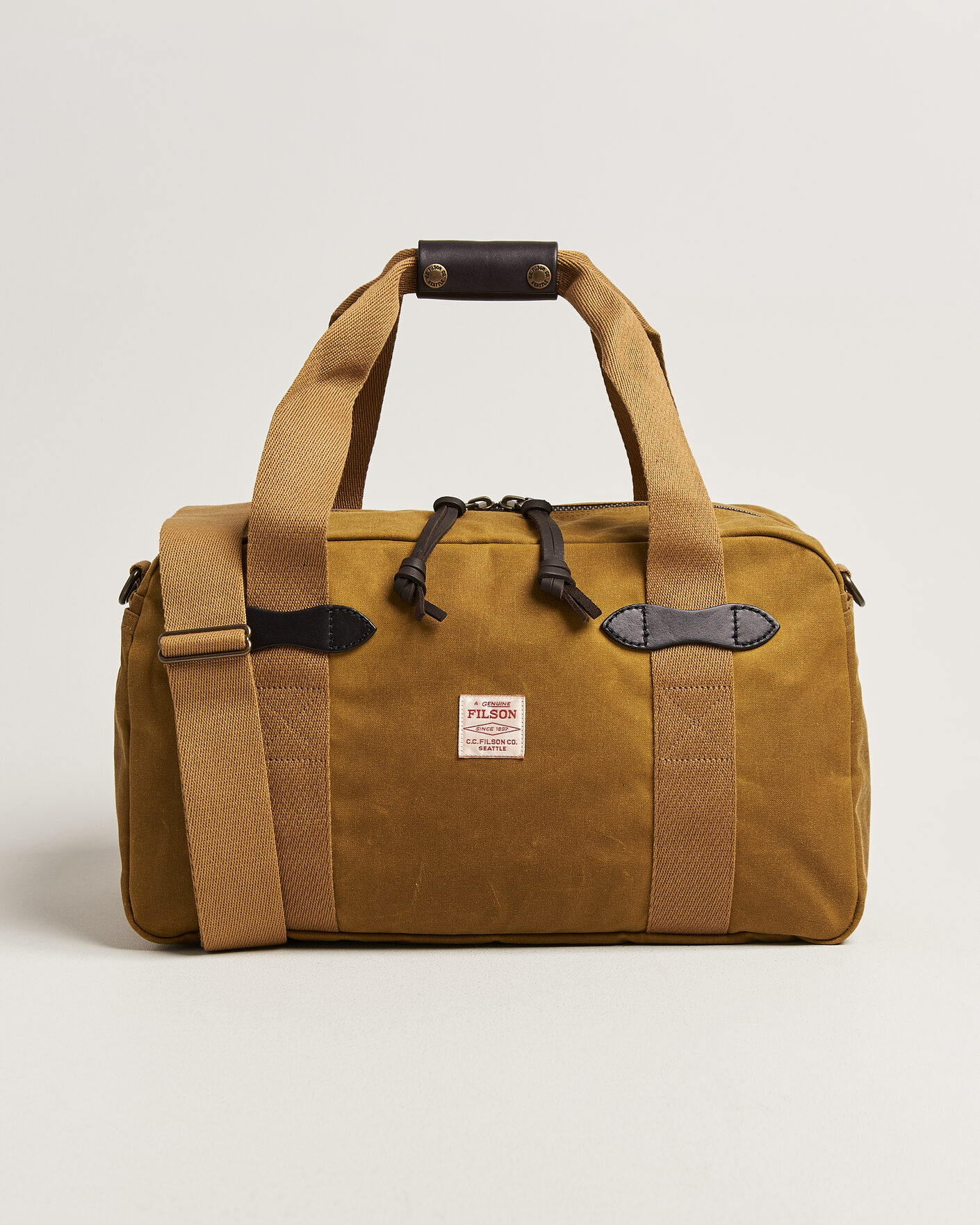 Herre | Vesker | Filson | Tin Cloth Small Duffle Tan