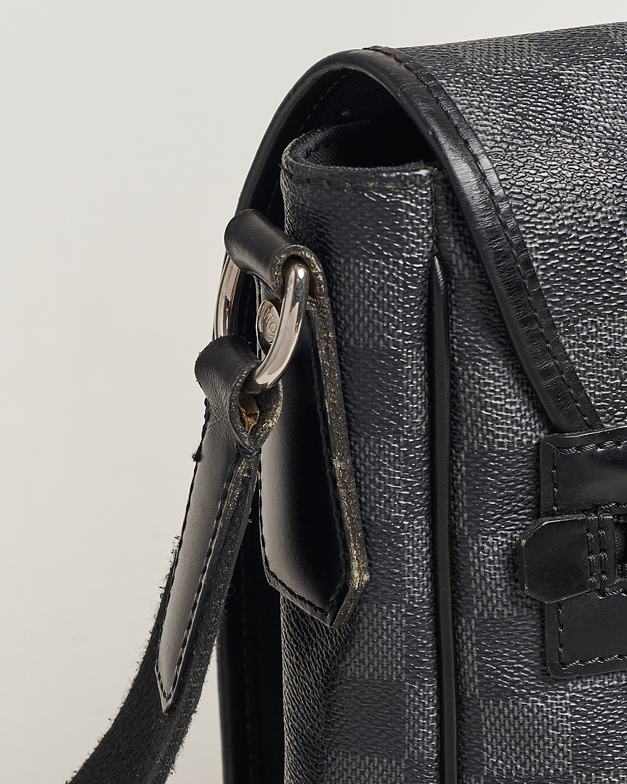 Herre | Pre-Owned & Vintage Bags | Louis Vuitton Pre-Owned | Daniel MM Shoulder Bag Damier Graphite