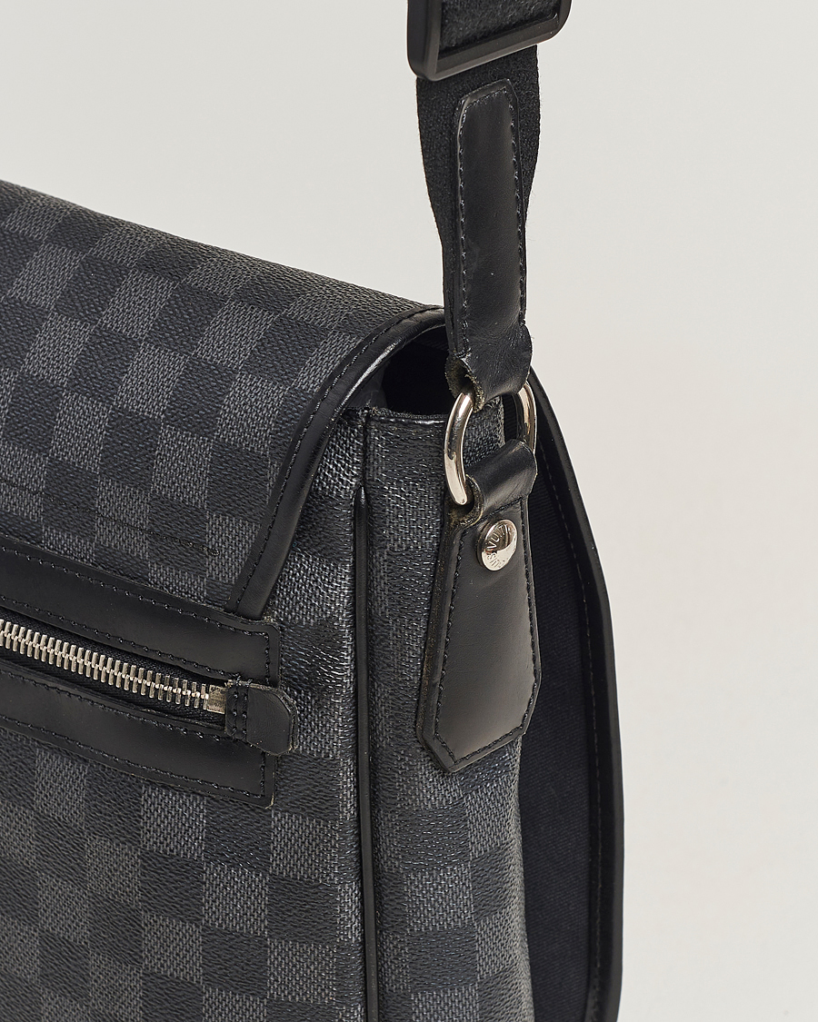 Herre | Pre-Owned & Vintage Bags | Louis Vuitton Pre-Owned | Daniel MM Shoulder Bag Damier Graphite