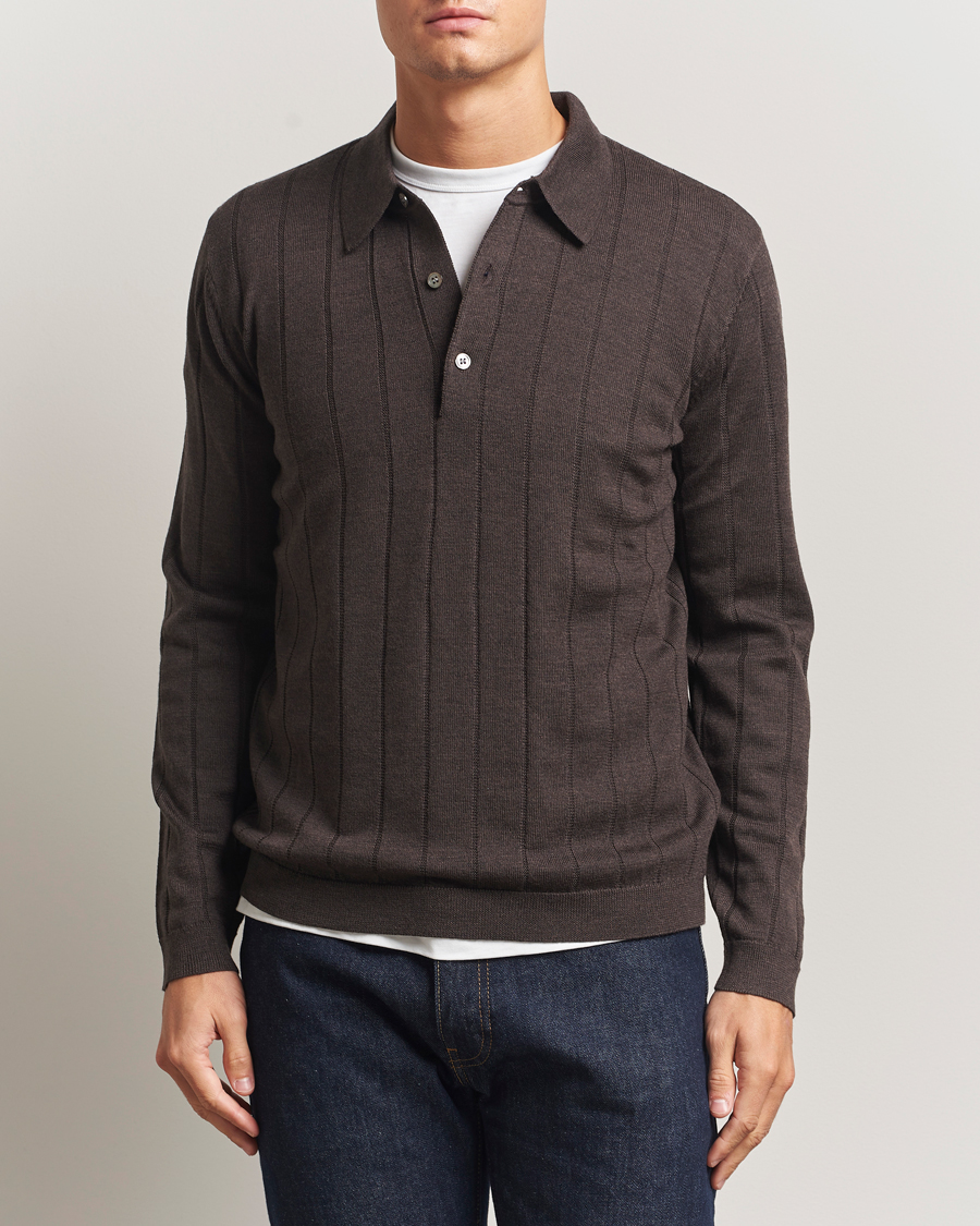 Herre | Gensere | A Day's March | Ambroz Structured Merino Polo Brown Melange