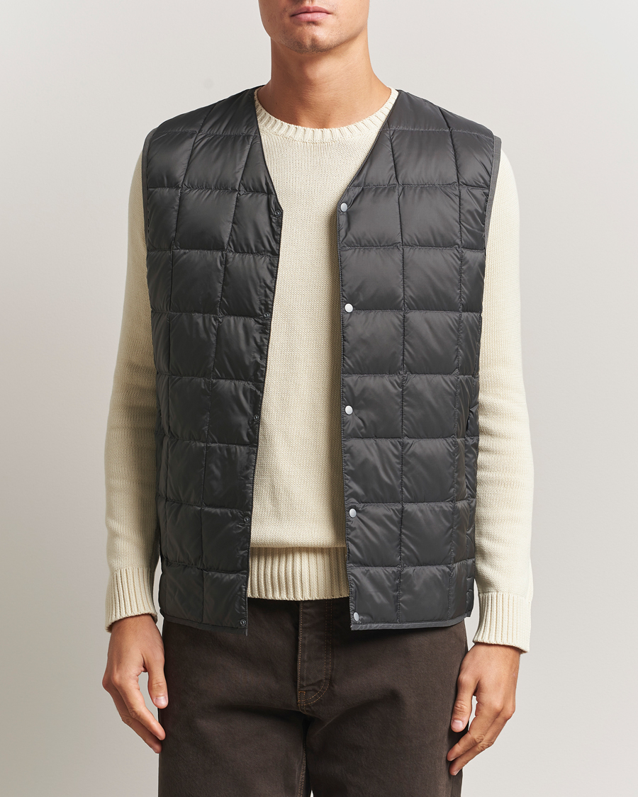 Herre | Jakker | TAION | V-Neck Lightweight Down Vest Dark Grey