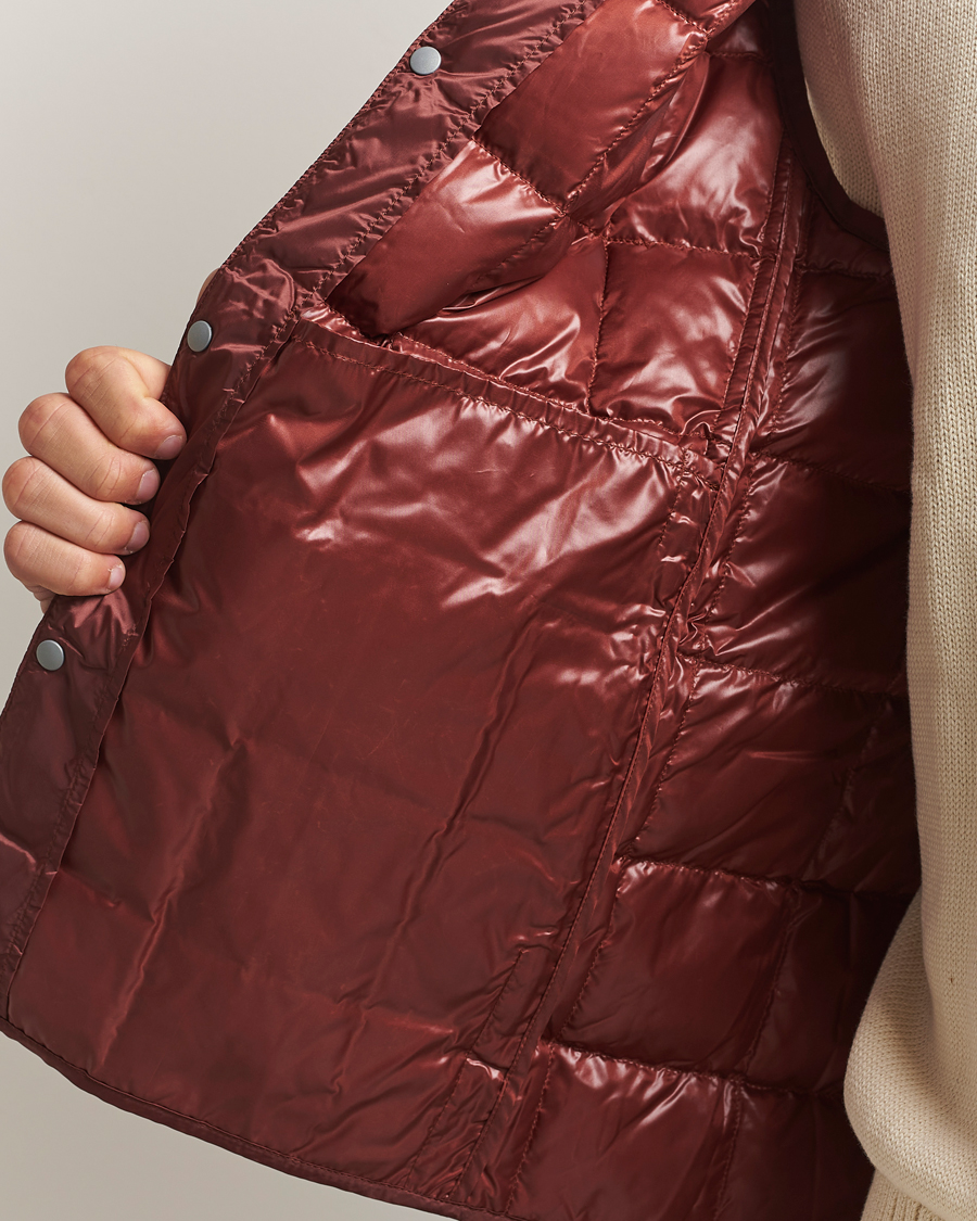 Herre | Jakker | TAION | V-Neck Lightweight Down Vest Dark Red