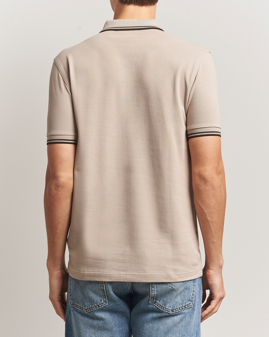 Herre | Pikéer | Fred Perry | Twin Tipped Shirt Warm Oat