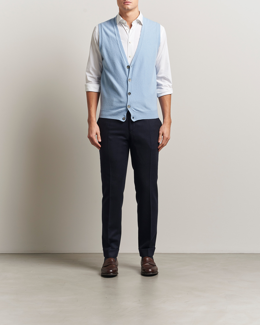 Herre | Gensere | Oscar Jacobson | Guiseppe Buttoned Vest Light Blue