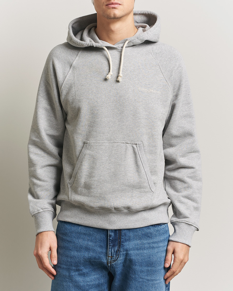 Herre | Gensere | Nudie Jeans | Gunde Logo Hoodie Grey Melange