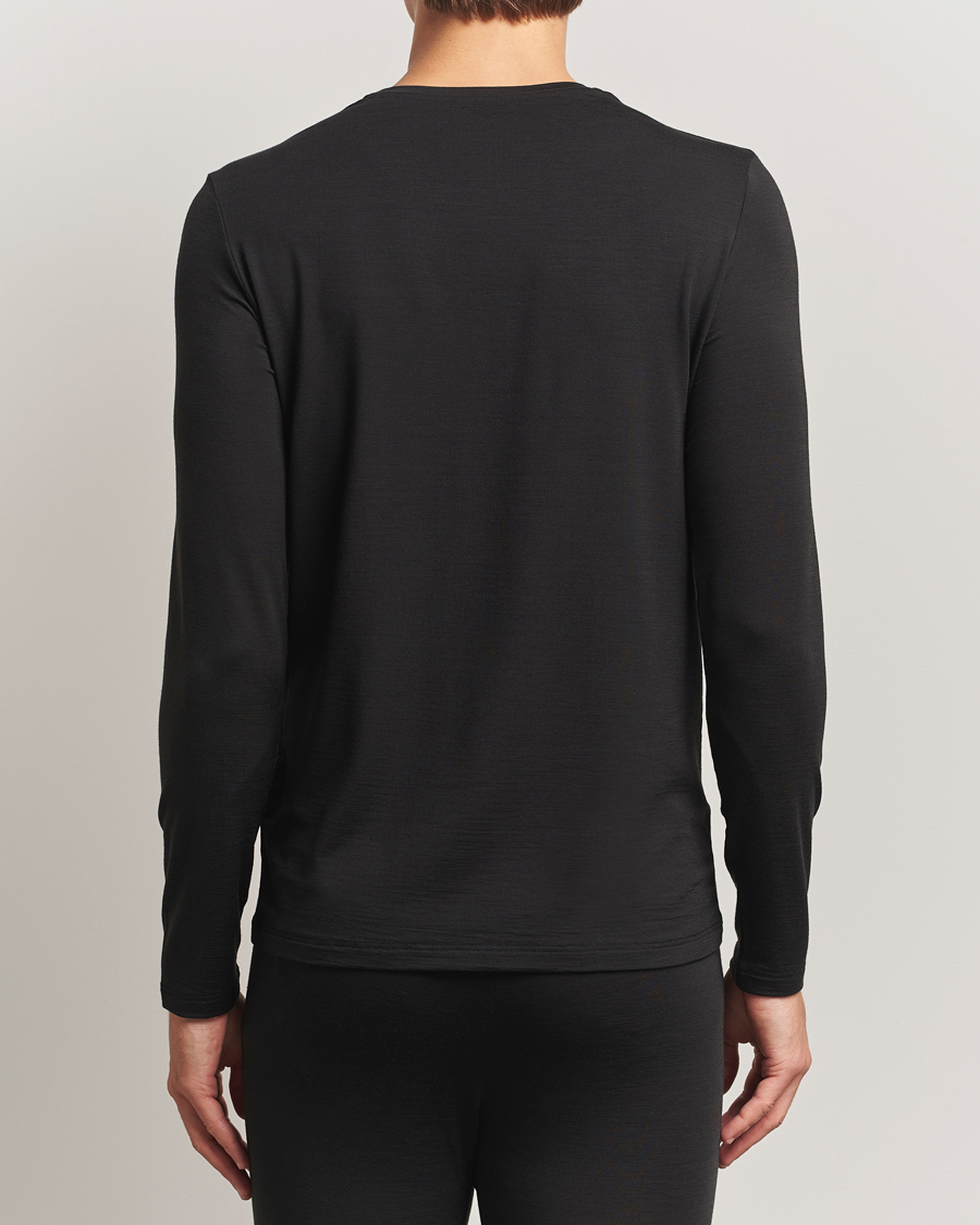 Herre | T-Shirts | Falke | Clima Wool Wool Long Sleeve T-Shirt Black