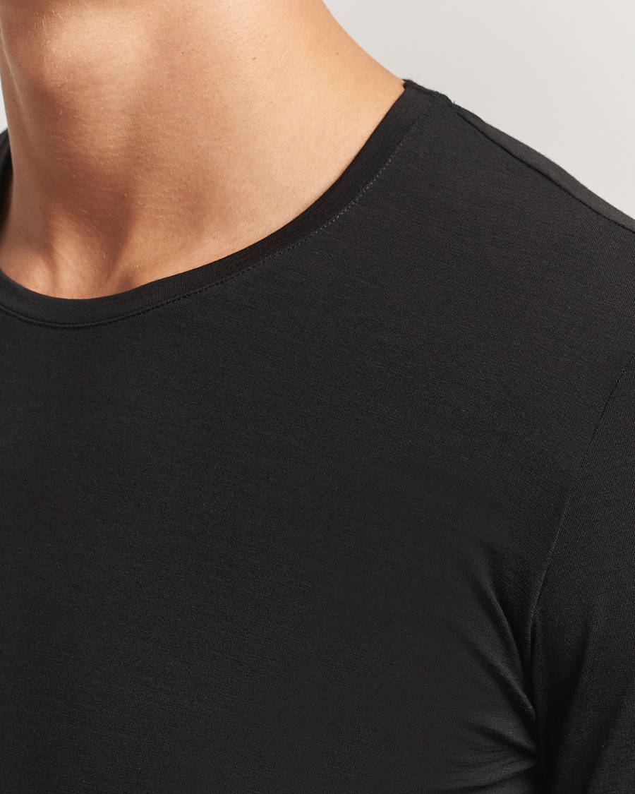 Herre | T-Shirts | Falke | Clima Wool Wool Long Sleeve T-Shirt Black