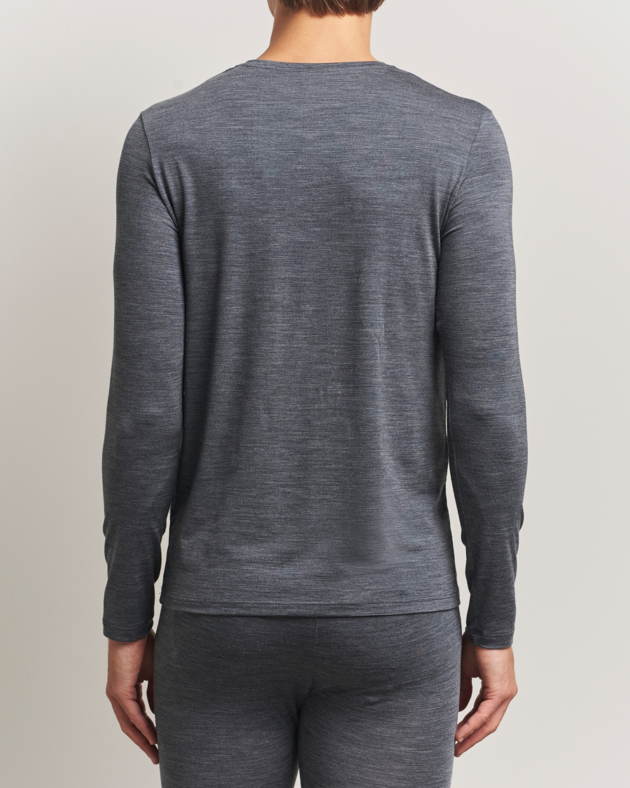 Herre | T-Shirts | Falke | Clima Wool Wool Long Sleeve T-Shirt Dark Grey Heather