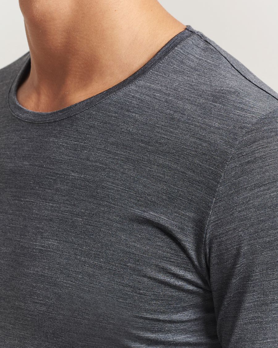 Herre | T-Shirts | Falke | Clima Wool Wool Long Sleeve T-Shirt Dark Grey Heather