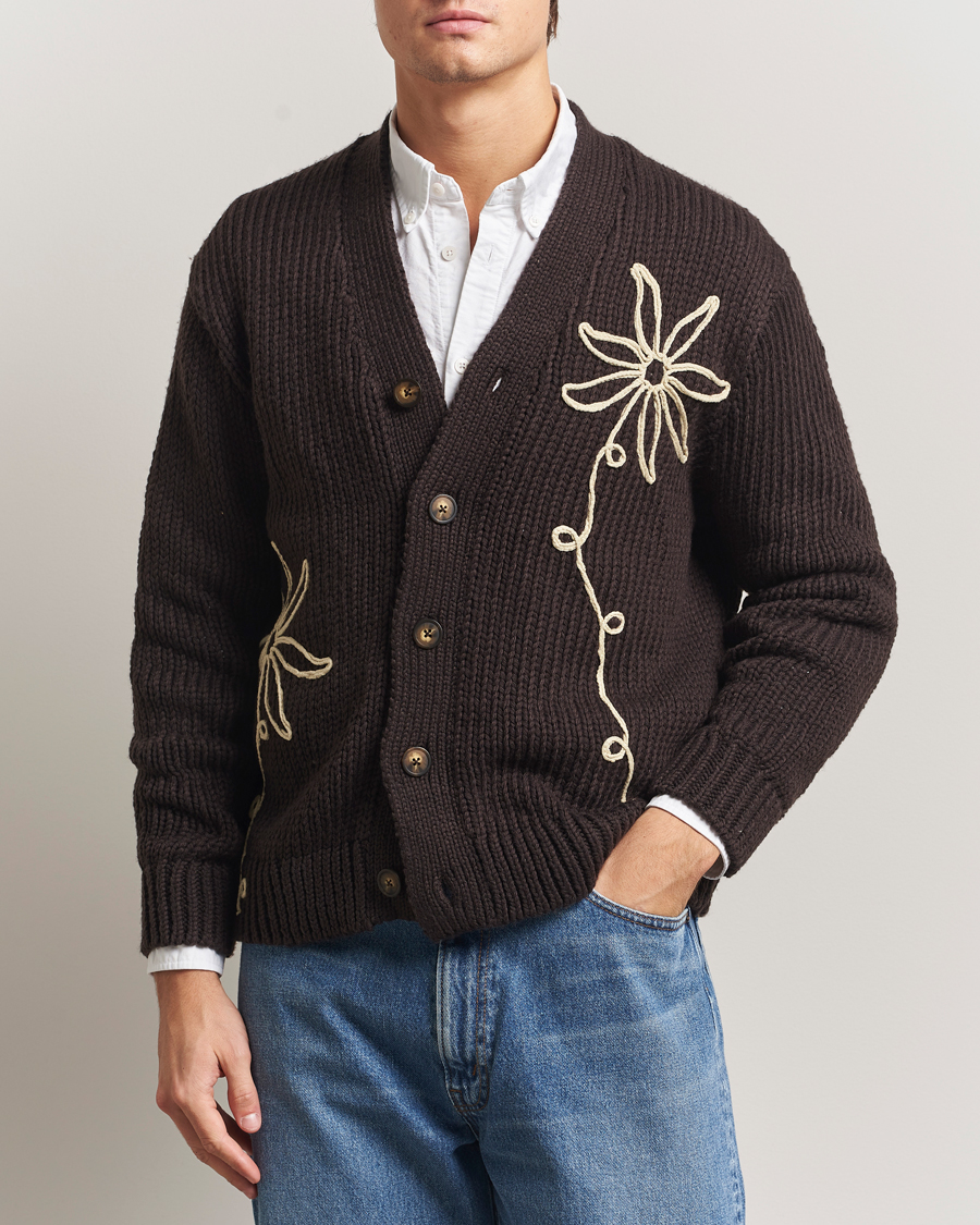 Herre | Gensere | NN07 | Mika Knitted Flower Cardigan Dusky Port