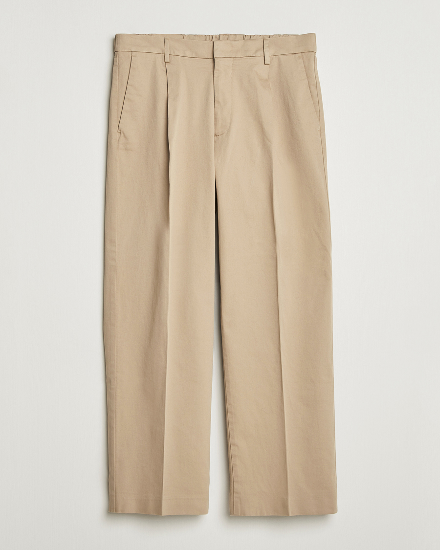 Herre | Bukser | NN07 | Kay Relaxed Fit Pleated Cotton Trousers Desert Khaki