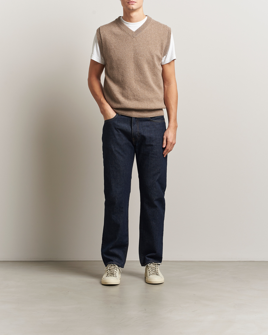 Herre | Gensere | Sunspel | Lambswool Knitted Vest Sandstone