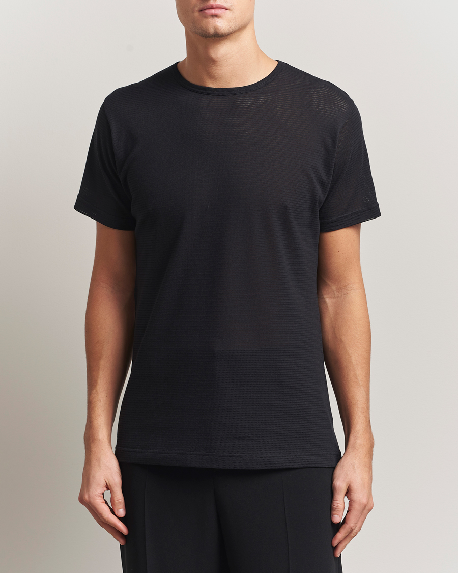 Herre | T-Shirts | Sunspel | Cellular Underwear T-Shirt Black