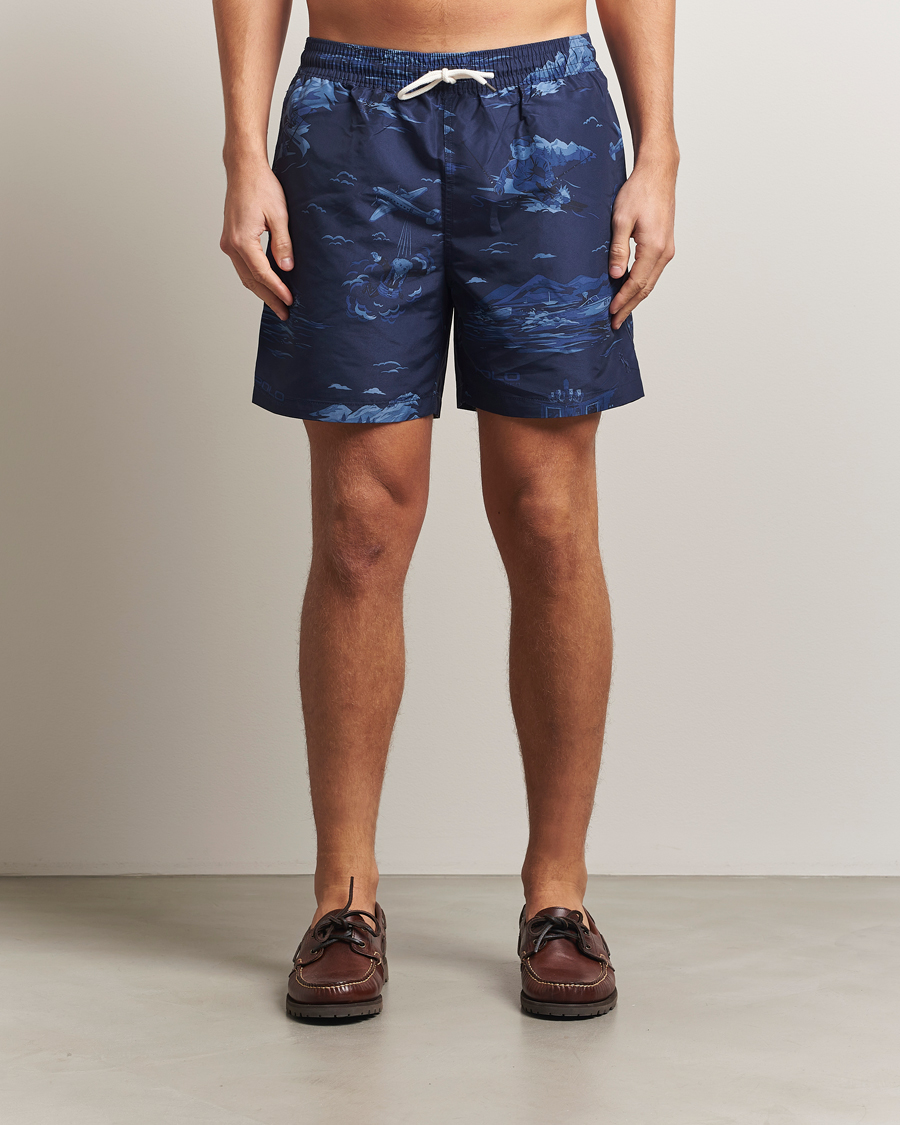 Herre | Badeshorts | Polo Ralph Lauren | Traveler Printed Mid Trunk Spy Bear