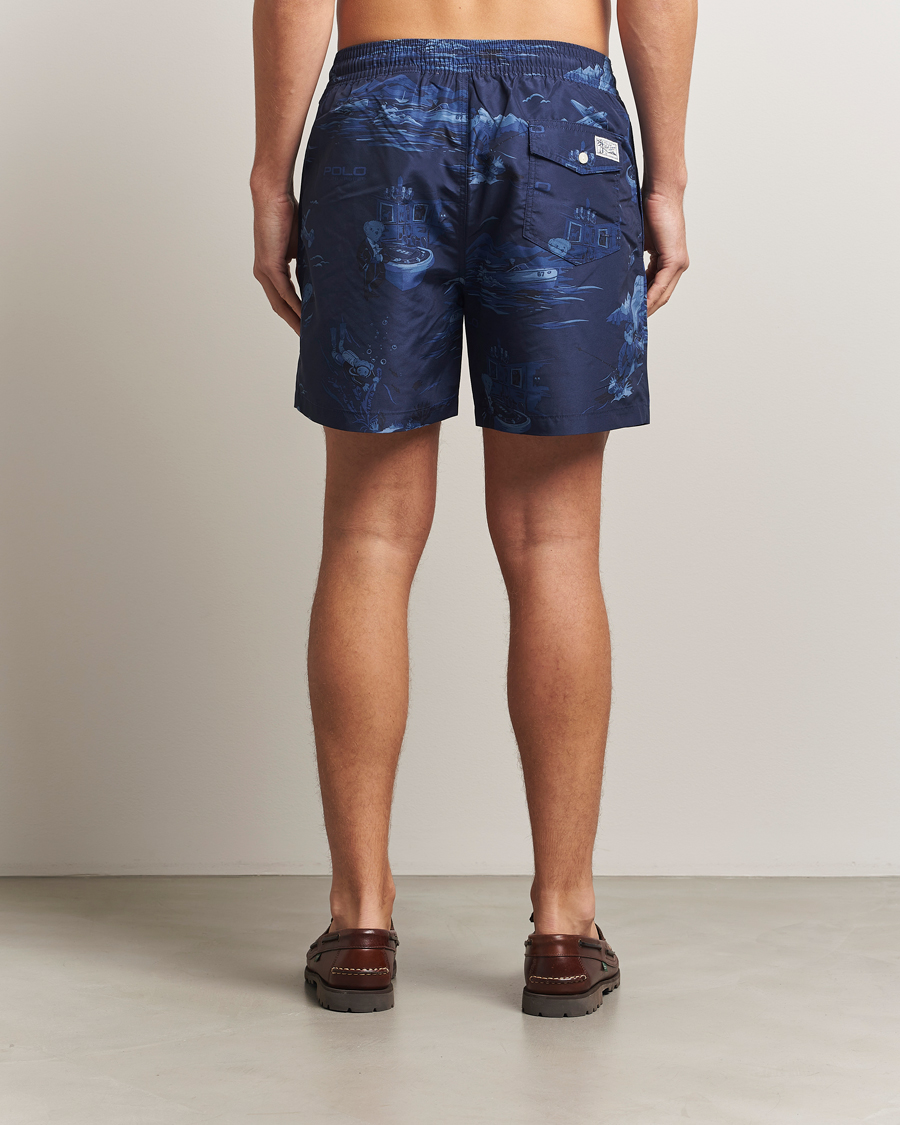 Herre | Badeshorts | Polo Ralph Lauren | Traveler Printed Mid Trunk Spy Bear