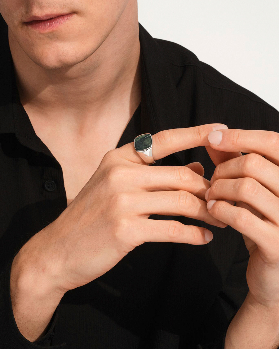Herre | Smykker | Tom Wood | Cushion Ring Kambaba Silver