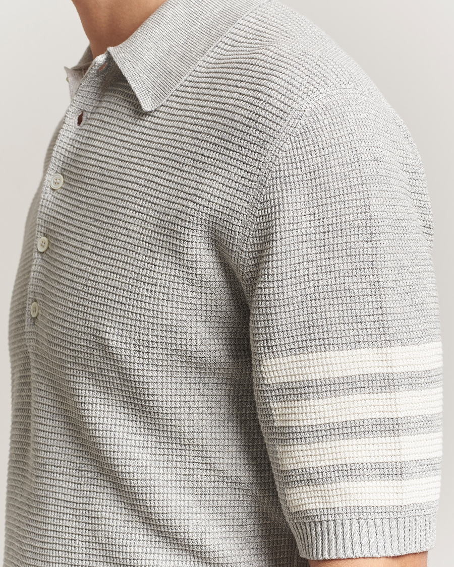Herre | Pikéer | Thom Browne | Textured 4 Bar Knitted Polo Light Grey