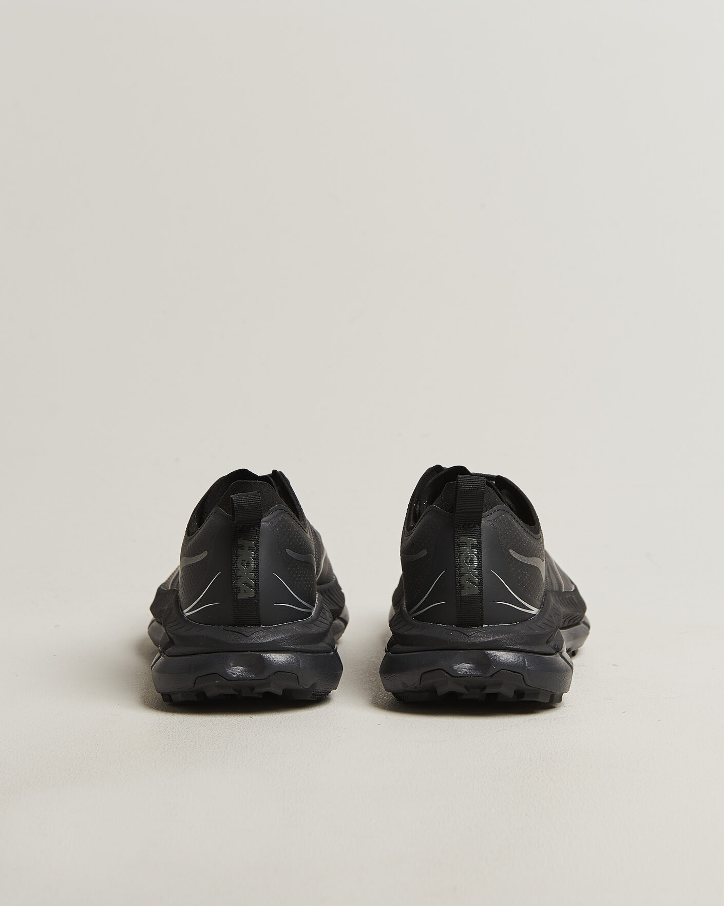 Herre |  | Hoka | Mafate Speed 4 Lite Black/Outer Orbit