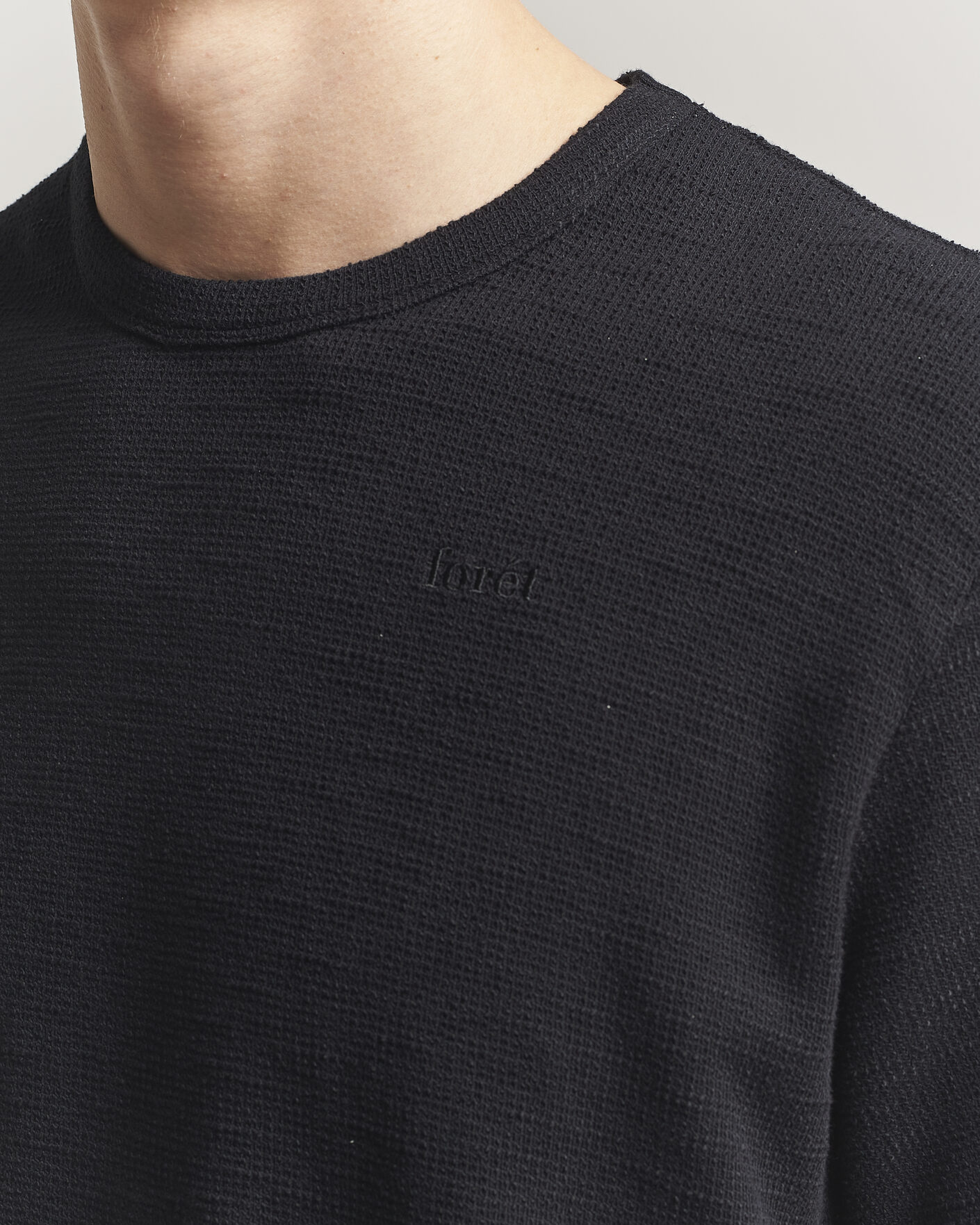 Herre | T-Shirts | Forét | Fir Structured T-Shirt Black